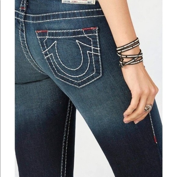 True Religion Dark Wash Skinny Jeans Size 26 - Picture 2 of 8